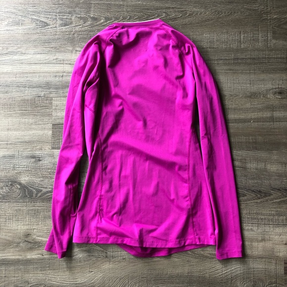 Nike Long-Sleeve, Small - Picture 3 of 3